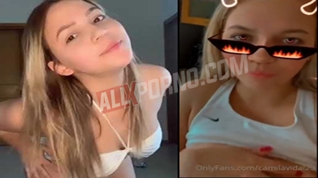 Camila Vidal mostrando sus tetas por OnlyFans