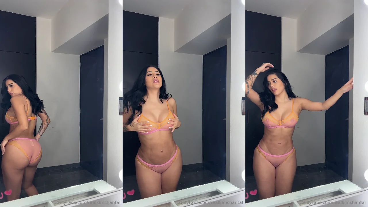Kim Shantal probando bikini transparente
